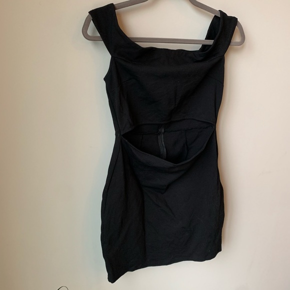 Urban Outfitters Off-the-shoulder Dress - Picture 2 of 5